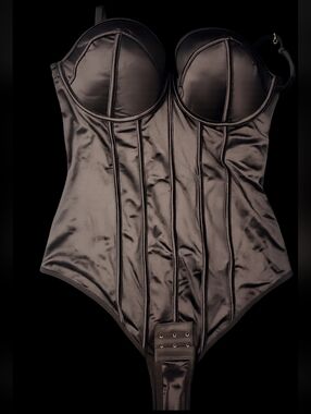 Airslim Retro-style Cupped Bra & Thong Bodysuit